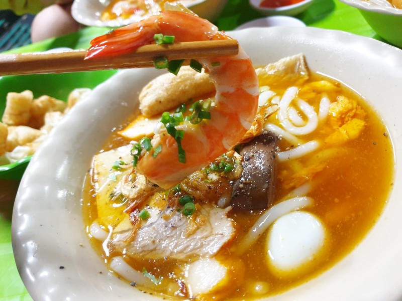Bánh canh cua Cô Lan - Lũy Bán Bích