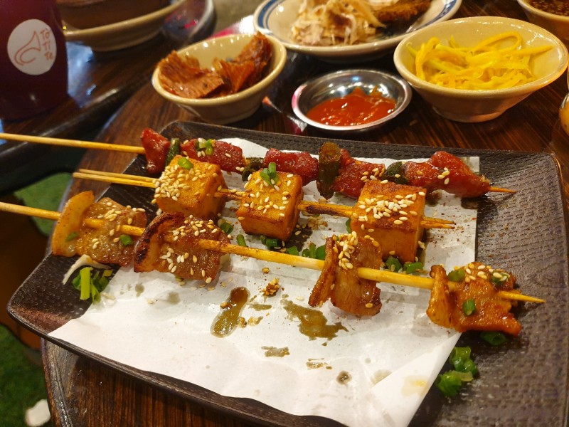 Quán thịt xiên que & lẩu Tò Tí Te