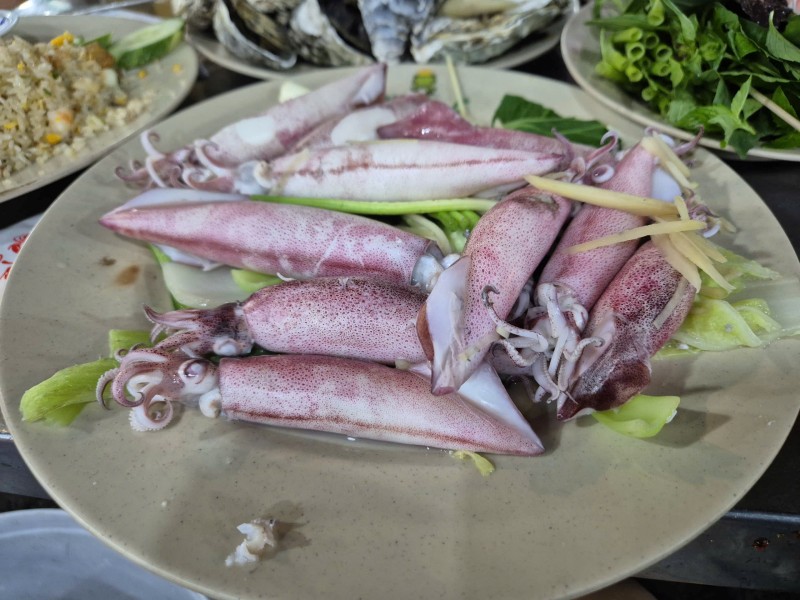 Quán ốc Ku Lỳ phường Thông Tây Hội