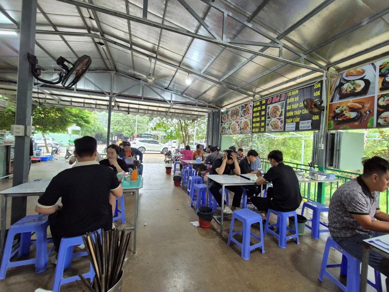 Bún bò huế O Bé 2 phường Tân Thành
