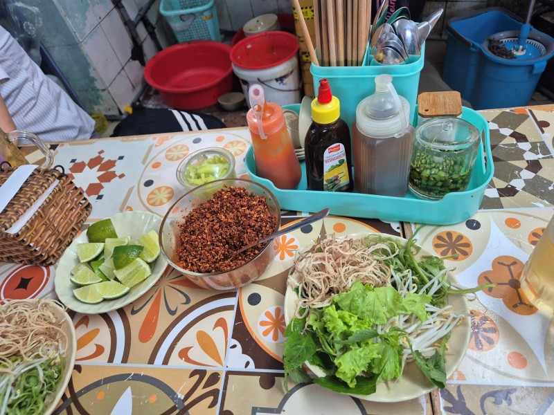 Bún bò huế Nhiêu Tứ Phú Nhuận