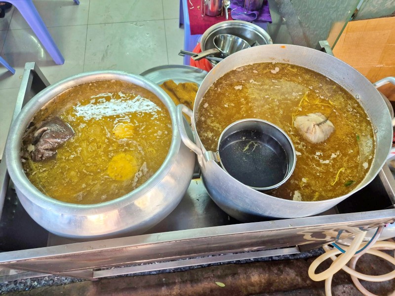 Bún bò huế 14B quận 4