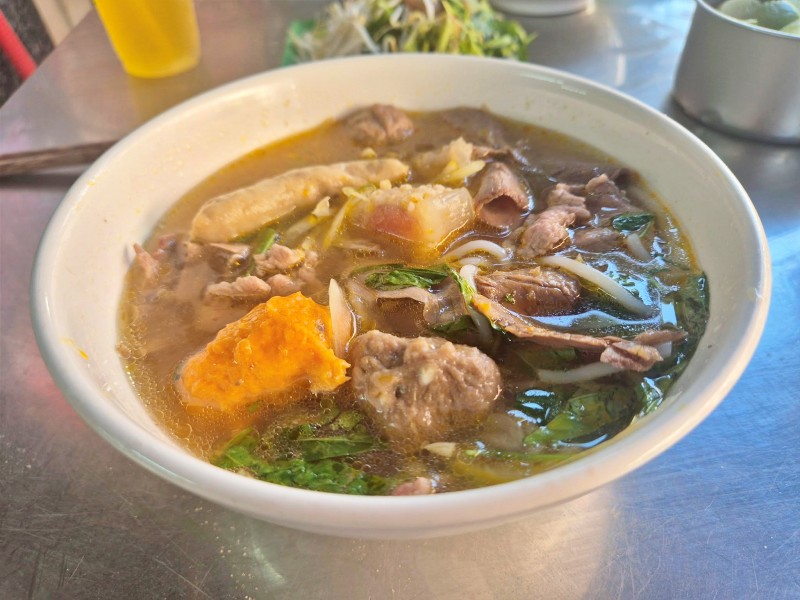 Bún bò huế 14B quận 4