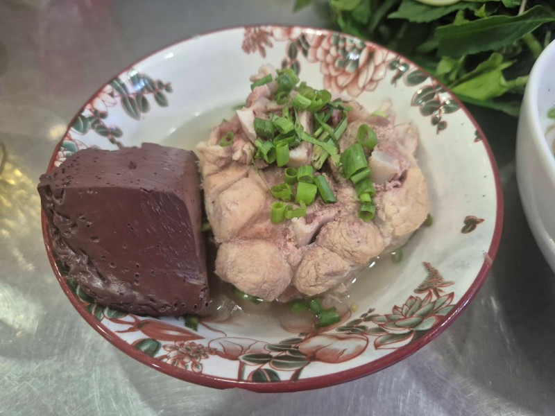 Bánh canh 2 tô 7 Bảnh Trảng Bàng